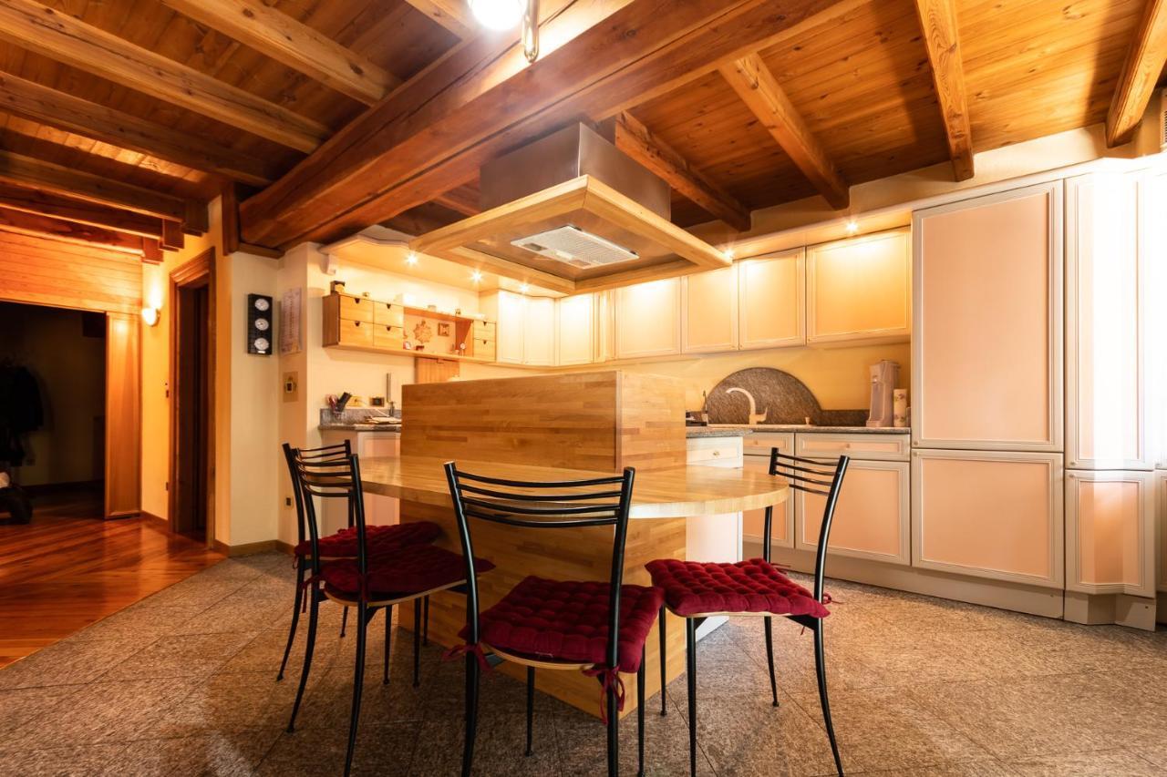 Woodstone Villa Aosta Esterno foto