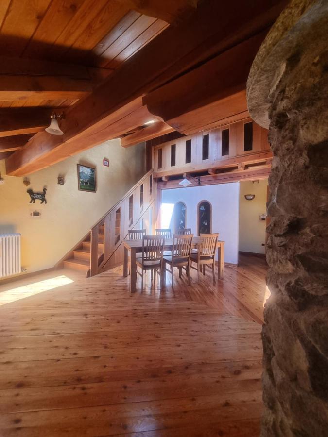 Woodstone Villa Aosta Esterno foto