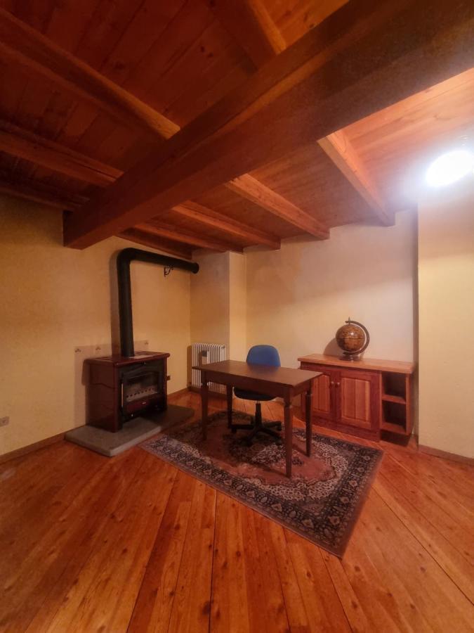 Woodstone Villa Aosta Esterno foto
