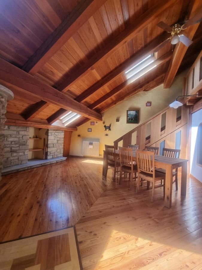 Woodstone Villa Aosta Esterno foto
